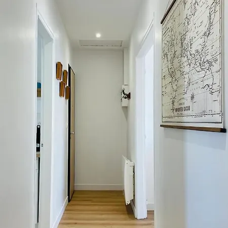 Paroga A 100m De La Апартаменты Мерлимон